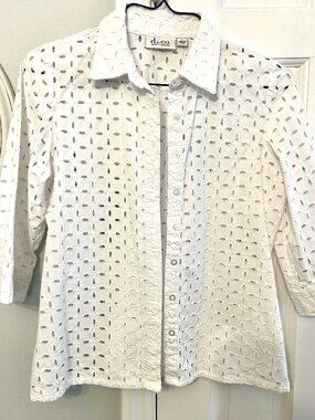 VINTAGE d&co, Open Knit Button Up